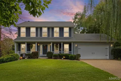 100 Quiet Grove Ct, Saint Peters, MO 63376