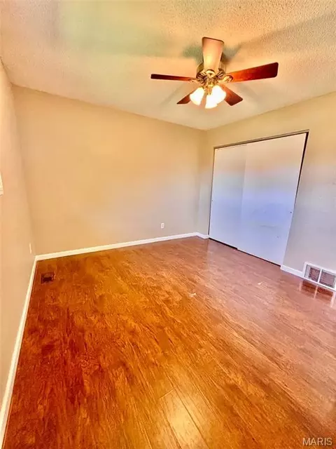 Bedroom - 1530 Oak St, Jackson, MO 63755 photo 1 of 3