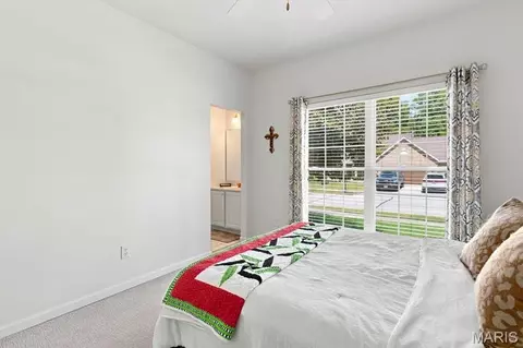 Bedroom - 656 Meramec View Dr, Eureka, MO 63025 photo 7 of 11