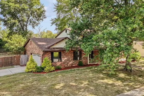 Exterior - 102 Pheasant Run, O'fallon, IL 62269 photo 5 of 6