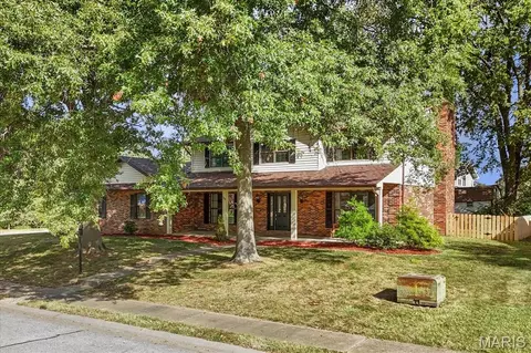 Exterior - 102 Pheasant Run, O'fallon, IL 62269 photo 4 of 6