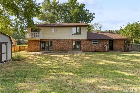 Exterior - 102 Pheasant Run, O'fallon, IL 62269 photo 6 of 6