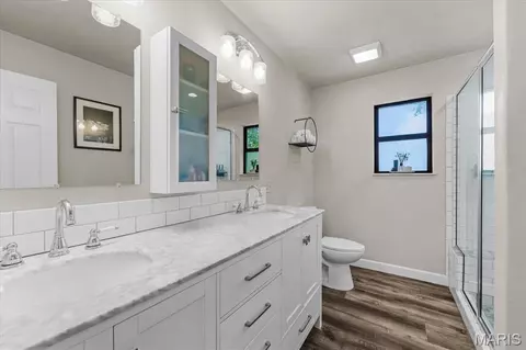 Bath - 102 Pheasant Run, O'fallon, IL 62269 photo 2 of 4