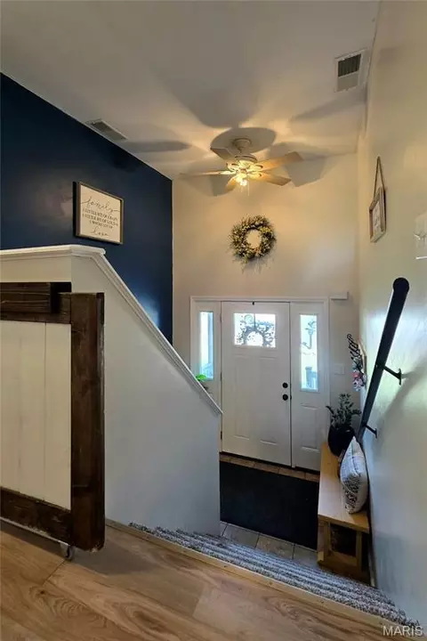 Entry Way - 6336 Rainbow Rdg, Washington, MO 63090 photo 1 of 2