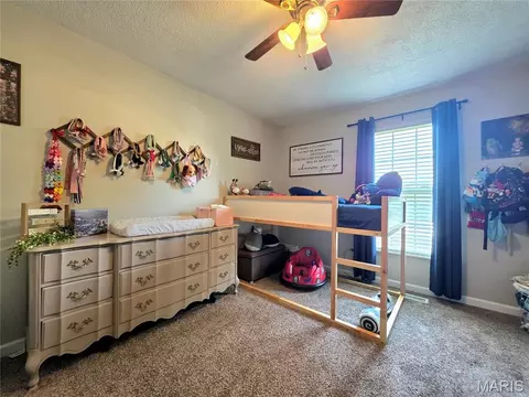 Bedroom - 6336 Rainbow Rdg, Washington, MO 63090 photo 3 of 5