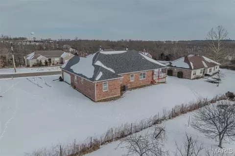 View/Area - 220 April Dr, Saint Robert, MO 65584 photo 1 of 11