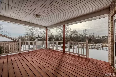 Exterior - 220 April Dr, Saint Robert, MO 65584 photo 5 of 17