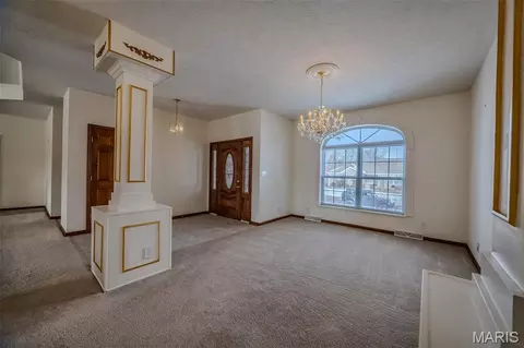 Other - 220 April Dr, Saint Robert, MO 65584 photo 1 of 26