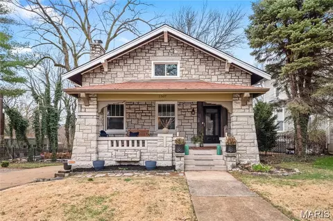 1507 Mccausland Ave, Saint Louis, MO 63117