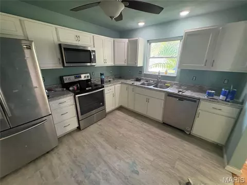 Kitchen - 1819 E D St, Belleville, IL 62221 photo 3 of 5