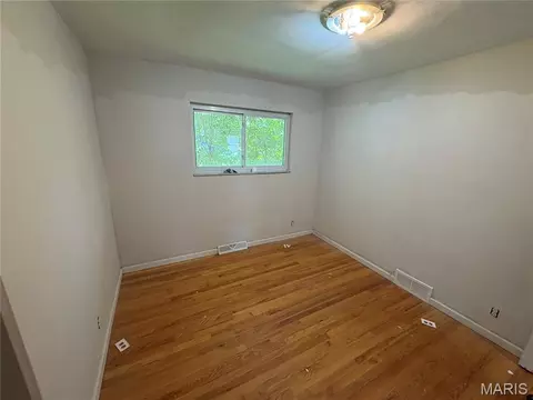 Bedroom - 1819 E D St, Belleville, IL 62221 photo 3 of 12