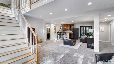 Entry Way - 2061 Fenwick Pl, Arnold, MO 63010 photo 3 of 4