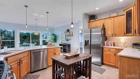 Kitchen - 2061 Fenwick Pl, Arnold, MO 63010 photo 4 of 5