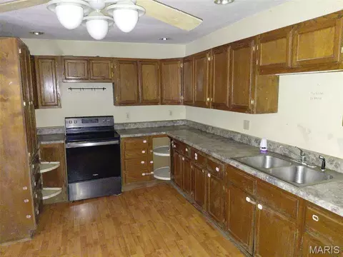 Kitchen - 407 E Hickory St, Nevada, MO 64772 photo 1 of 1