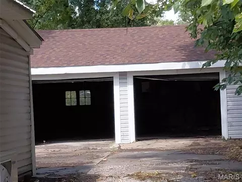 Other - 407 E Hickory St, Nevada, MO 64772 photo 1 of 3