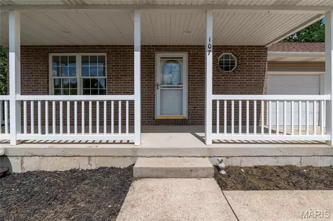Exterior - 107 Crosscut Rd, Saint Robert, MO 65584 photo 4 of 22