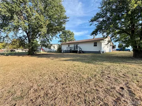 Exterior - 706 William Ave, Salem, MO 65560 photo 5 of 5