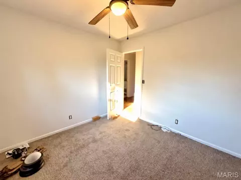 Bedroom - 706 William Ave, Salem, MO 65560 photo 4 of 5