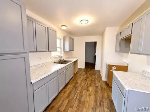 Kitchen - 706 William Ave, Salem, MO 65560 photo 1 of 4