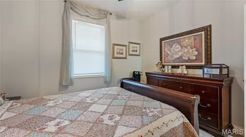 Bedroom - 11940 Concord Rd, Dixon, MO 65459 photo 4 of 4