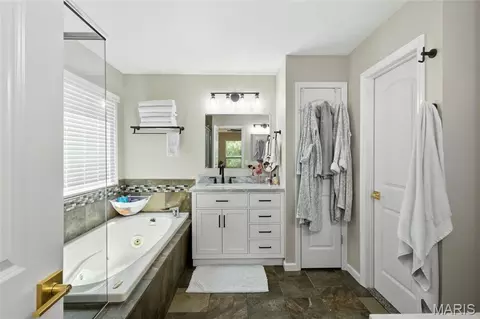 Bath - 1128 Patsy Ln, O'fallon, MO 63366 photo 1 of 6