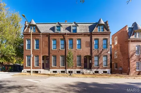1916 Menard St, Saint Louis, MO 63104