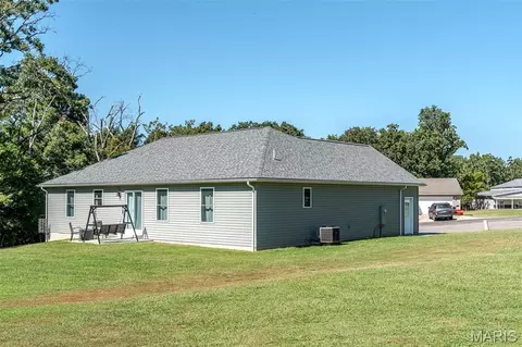 Exterior - 108 Keagan Pl, Gerald, MO 63037 photo 7 of 10