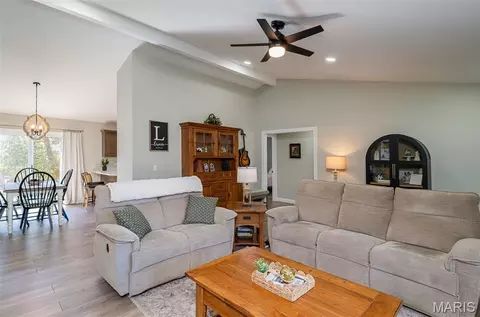 Living - 108 Keagan Pl, Gerald, MO 63037 photo 3 of 3
