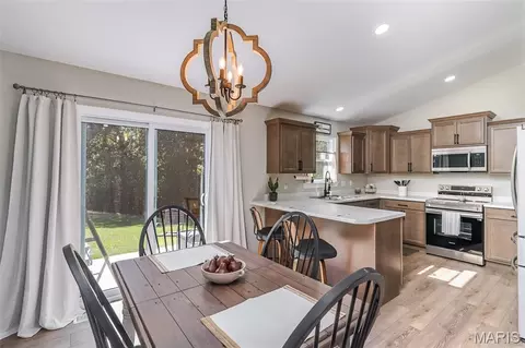 Dining - 108 Keagan Pl, Gerald, MO 63037 photo 2 of 2