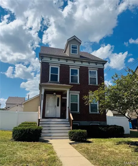 3717 Tennessee Ave, Saint Louis, MO 63118