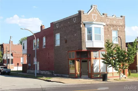 4500 Virginia Ave, Saint Louis, MO 63111