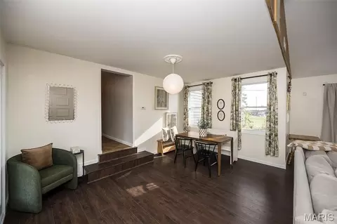 Dining - 319 Wood St, O'fallon, MO 63366 photo 3 of 3