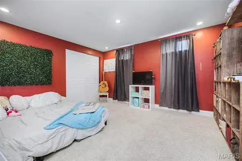 Bedroom - 765 Emerald Oaks Ct, Eureka, MO 63025 photo 7 of 7
