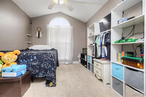 Bedroom - 765 Emerald Oaks Ct, Eureka, MO 63025 photo 6 of 7