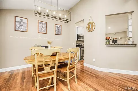 Dining - 765 Emerald Oaks Ct, Eureka, MO 63025 photo 2 of 2