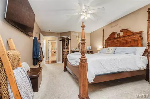 Bedroom - 765 Emerald Oaks Ct, Eureka, MO 63025 photo 2 of 7