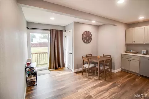 Other - 317 Rohm Pl, Roxana, IL 62084 photo 4 of 10