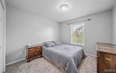 Bedroom - 15804 Trace Dr, Saint Robert, MO 65584 photo 3 of 4