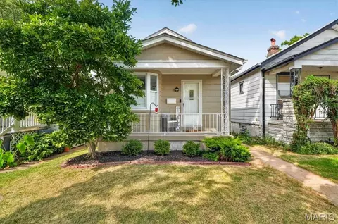 6409 Marquette Ave, Saint Louis, MO 63139