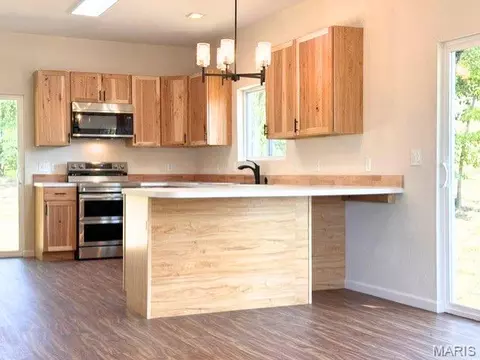 Kitchen - 604 E Third, Salem, MO 65560 photo 1 of 3