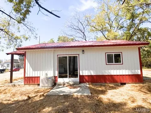 Exterior - 604 E Third, Salem, MO 65560 photo 2 of 3