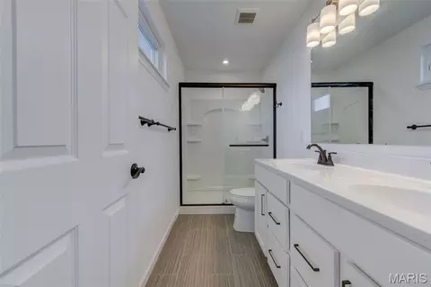 Bath - 337 Dalriada Blvd, O'fallon, MO 63368 photo 3 of 5