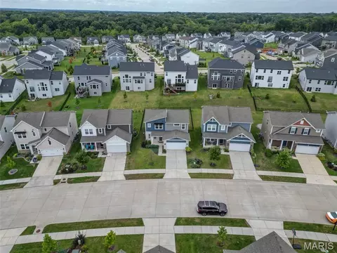 View/Area - 337 Dalriada Blvd, O'fallon, MO 63368 photo 1 of 7