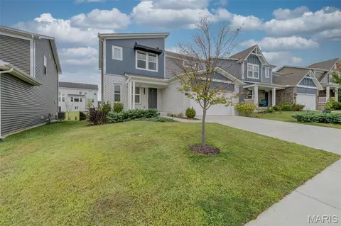 Exterior - 337 Dalriada Blvd, O'fallon, MO 63368 photo 5 of 19