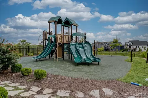 Other - 337 Dalriada Blvd, O'fallon, MO 63368 photo 11 of 13