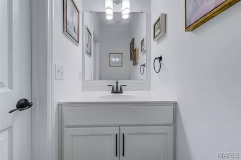 Bath - 337 Dalriada Blvd, O'fallon, MO 63368 photo 1 of 5
