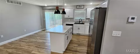 Kitchen - 119 Sun Valley Ct, Jackson, MO 63755 photo 2 of 2