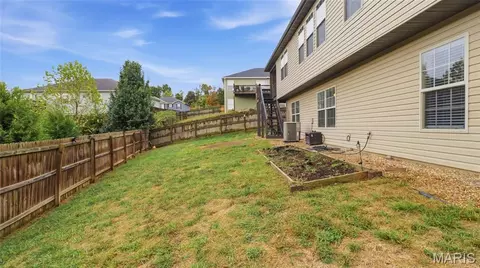 Exterior - 114 Sandstone Dr, Saint Robert, MO 65584 photo 7 of 7