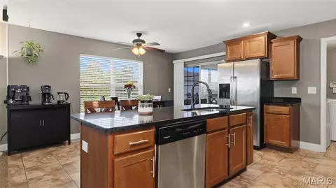 Kitchen - 114 Sandstone Dr, Saint Robert, MO 65584 photo 1 of 2