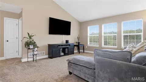 Other - 114 Sandstone Dr, Saint Robert, MO 65584 photo 1 of 17